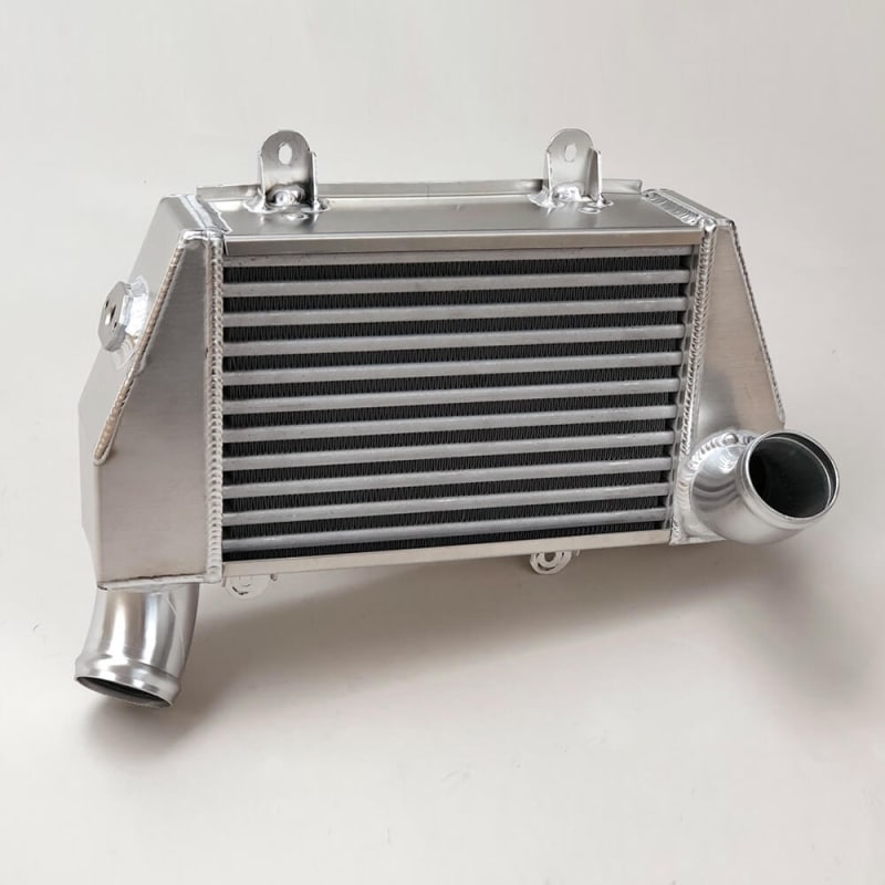 Uprated replacement top mount intercooler for VW Transporter T4 2.5 1999 on