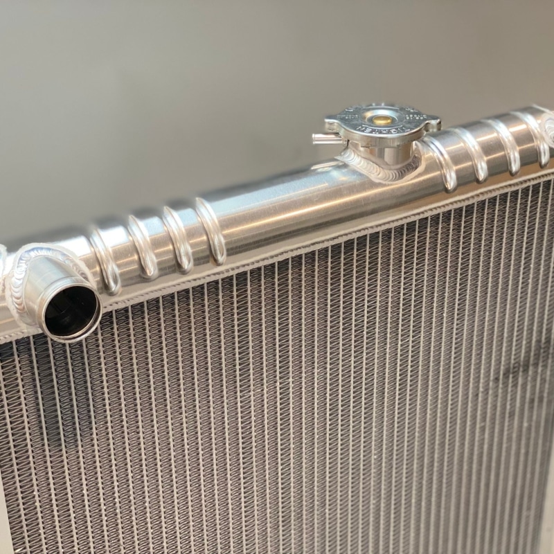 Land Rover Series 3 uprated radiator - V8 conversion